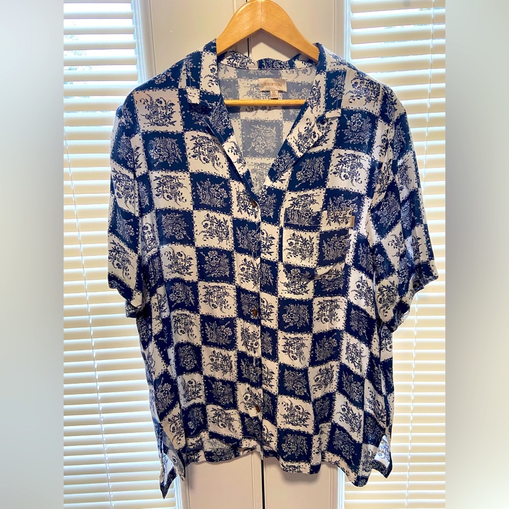 Brixton summer button down top size large
